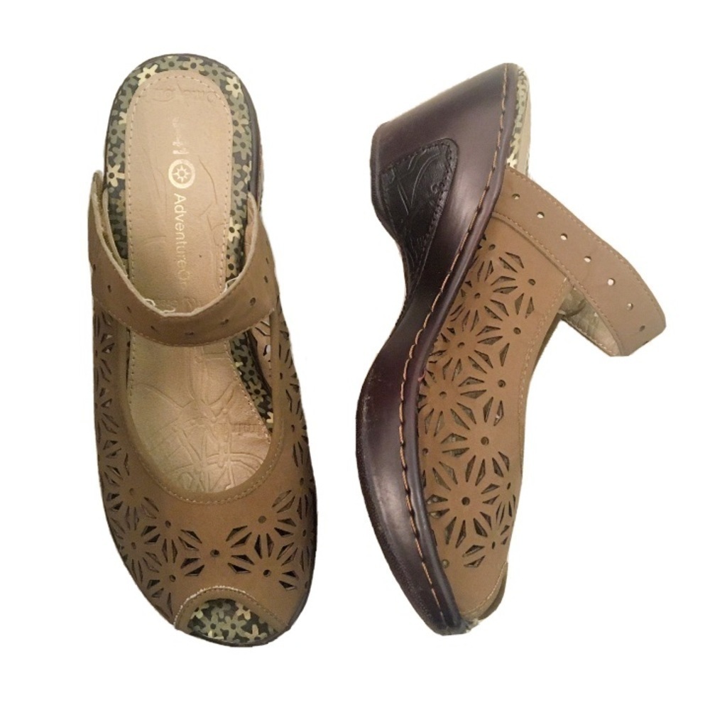 J-41 Adventure On Eyelet Wedge Slip On Sandal